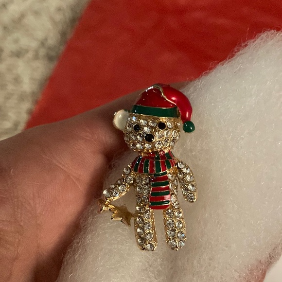 Christmas Teddy Bear brooch. - Picture 2 of 2